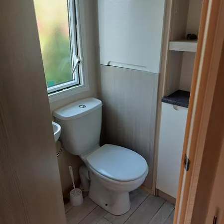 Mobilhome Le Montourey 营地